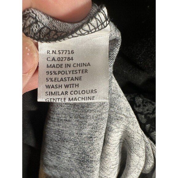 PAPILLON Black Knit Tunic Top Women’s Size Medium Asymmetrical Hem - Picture 6 of 6